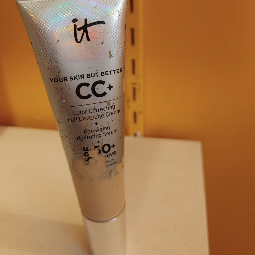 It cosmetics CC+ cream, Light Medium, opened